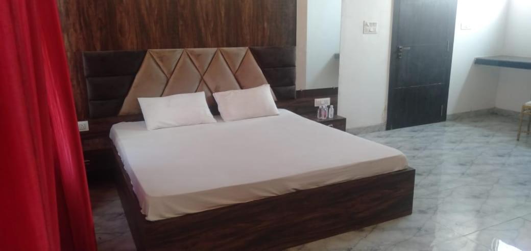 Kgf Villa Prayagraj Bagian luar foto